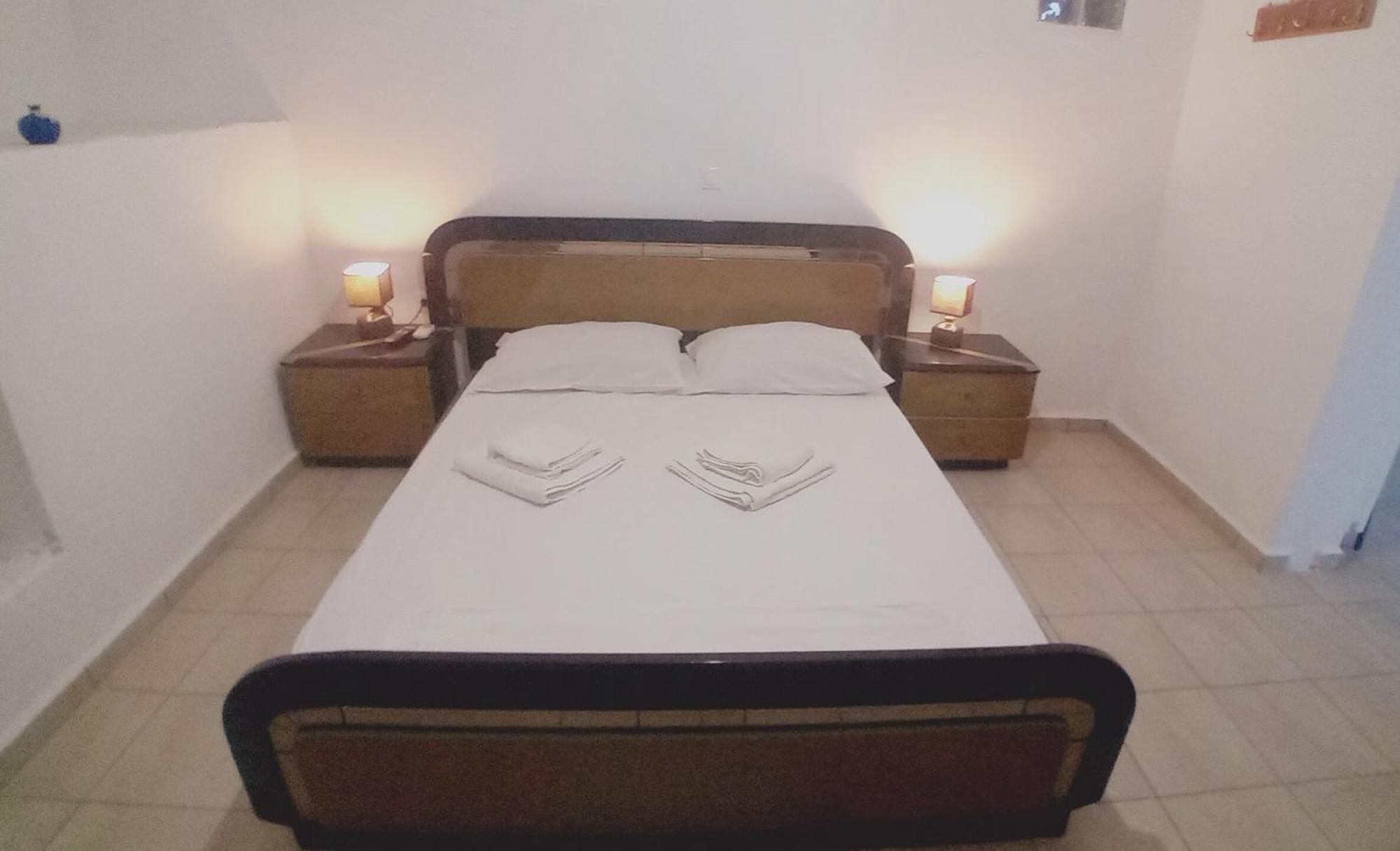 Mani Stevi Home Argilia Luaran gambar