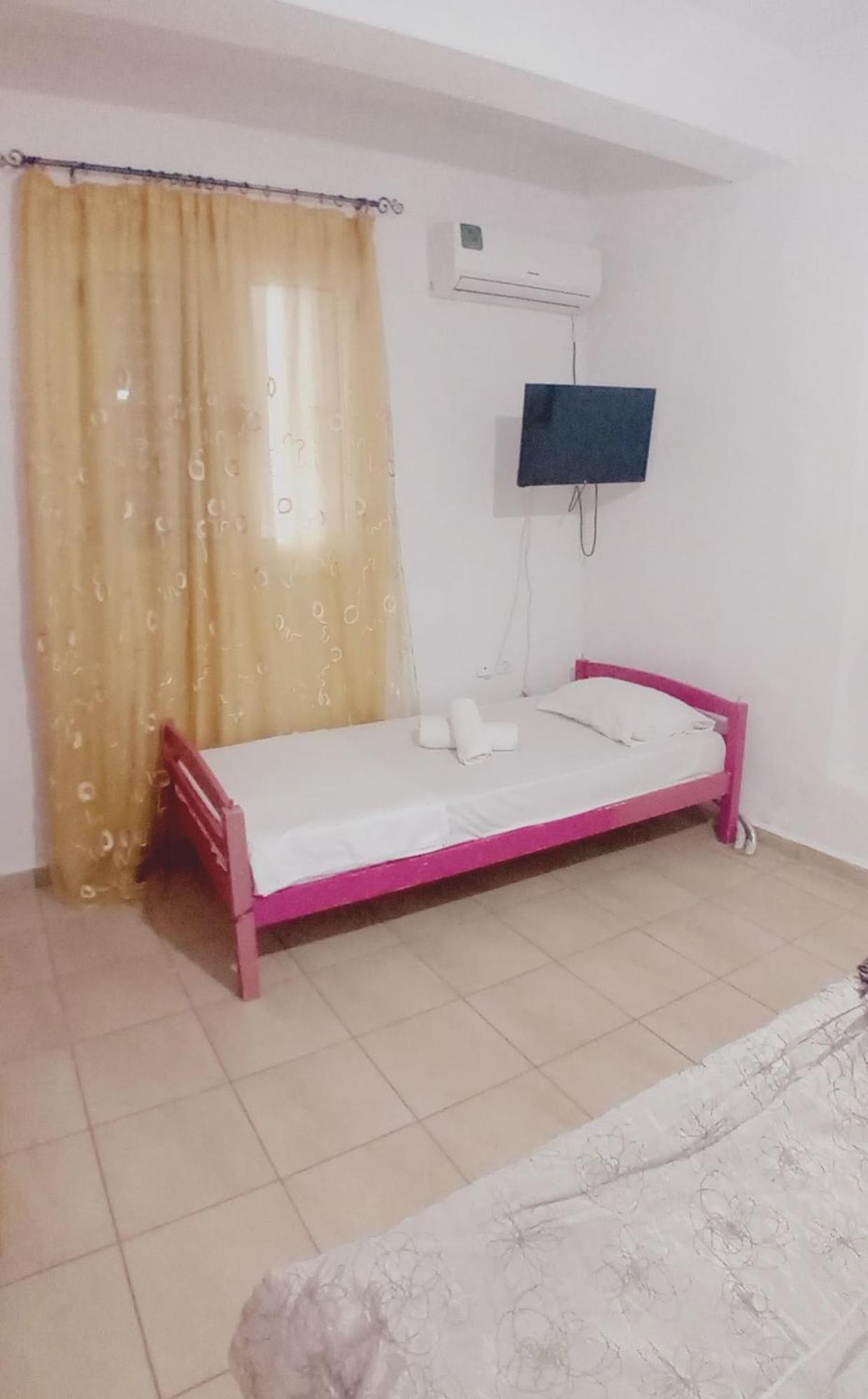 Mani Stevi Home Argilia Luaran gambar